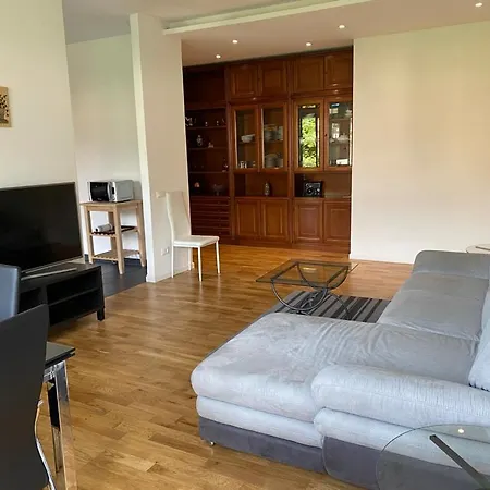 Appartamento Massa Apartment *